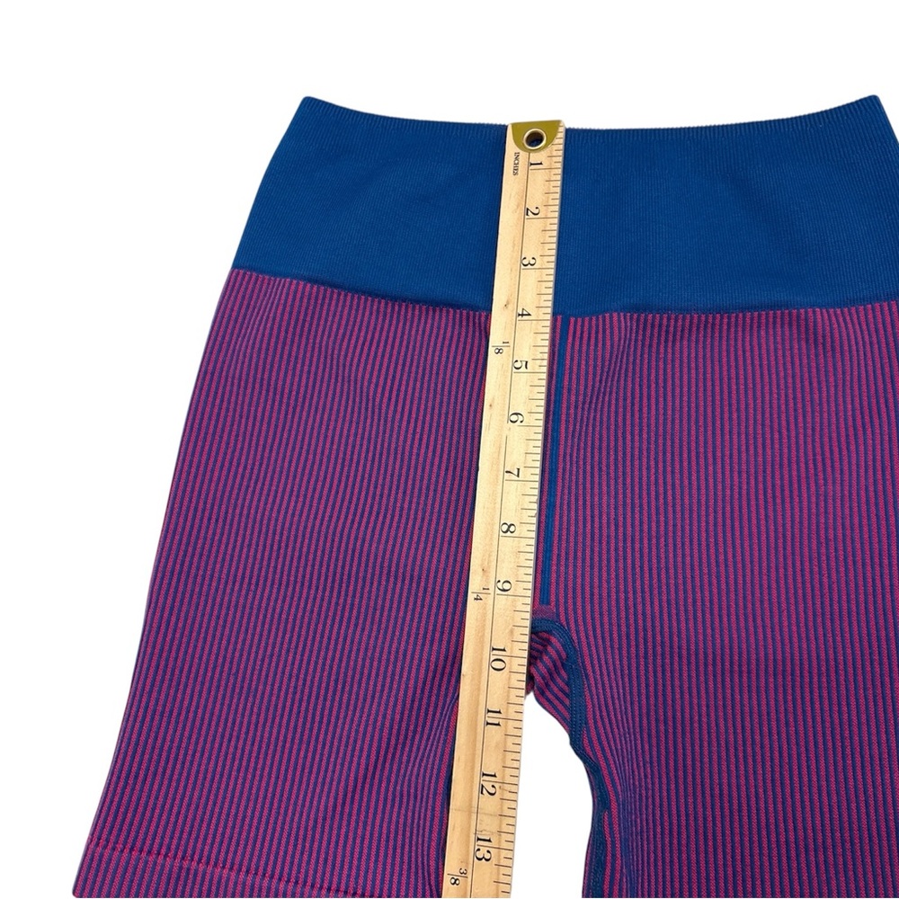 Fabletics High- Waisted Seamless Rib Short,Size S - Picture 8 of 8